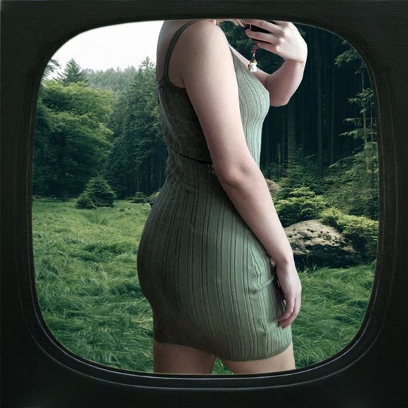 NWT Aritzia Sunday Best ribbed green mini dress - Picture 3 of 3